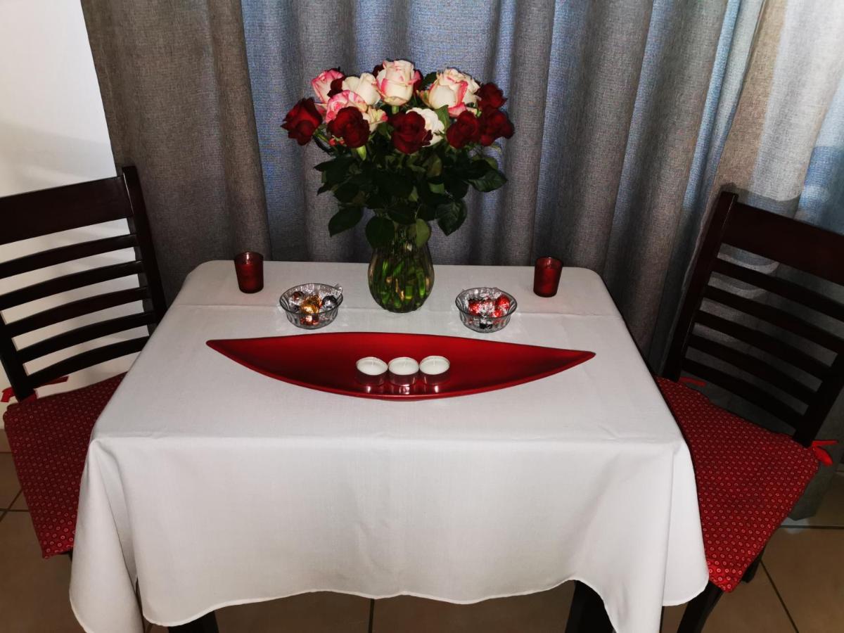 Guest House Mamma Mia Mbombela ภายนอก รูปภาพ