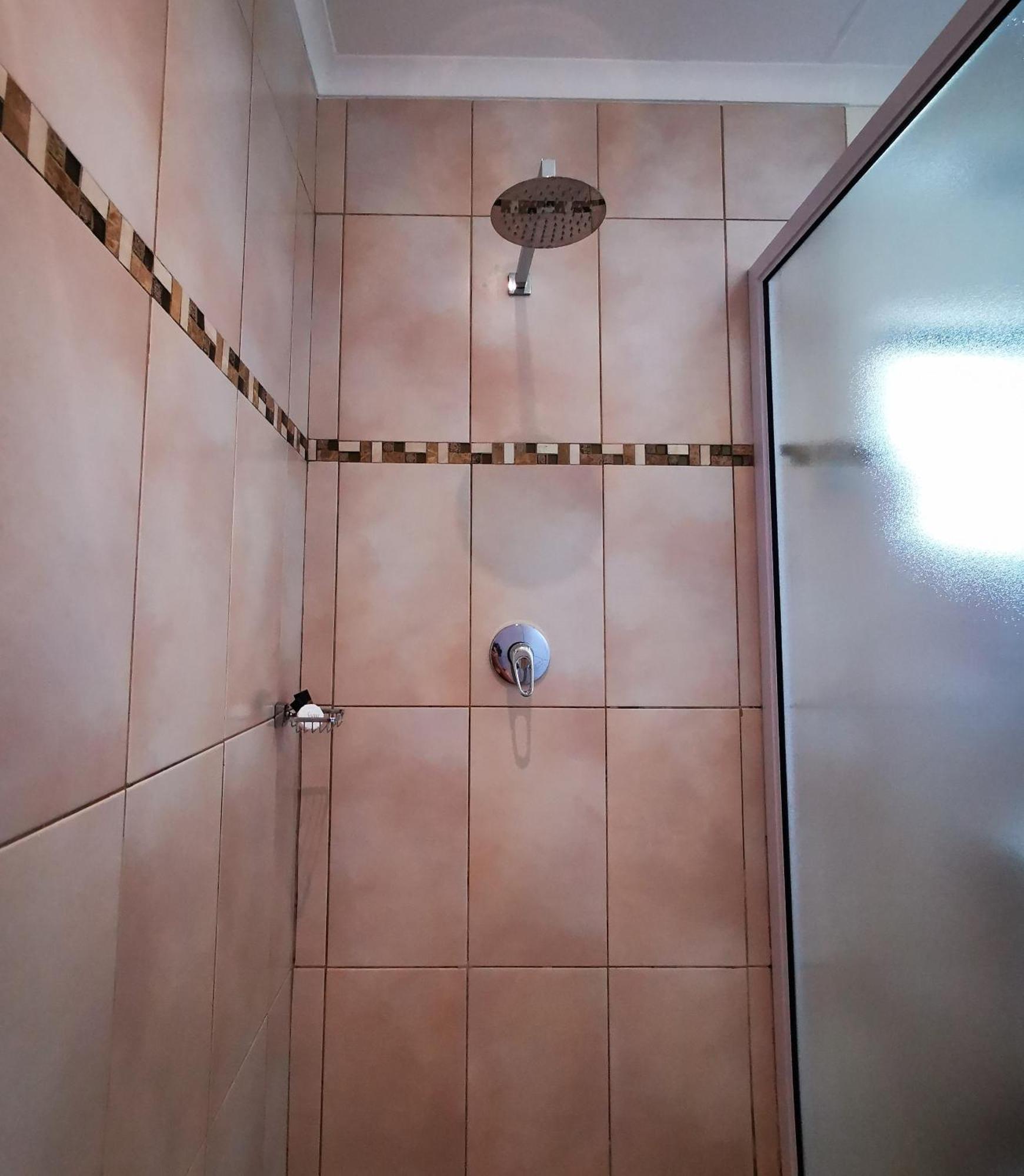 Guest House Mamma Mia Mbombela ภายนอก รูปภาพ