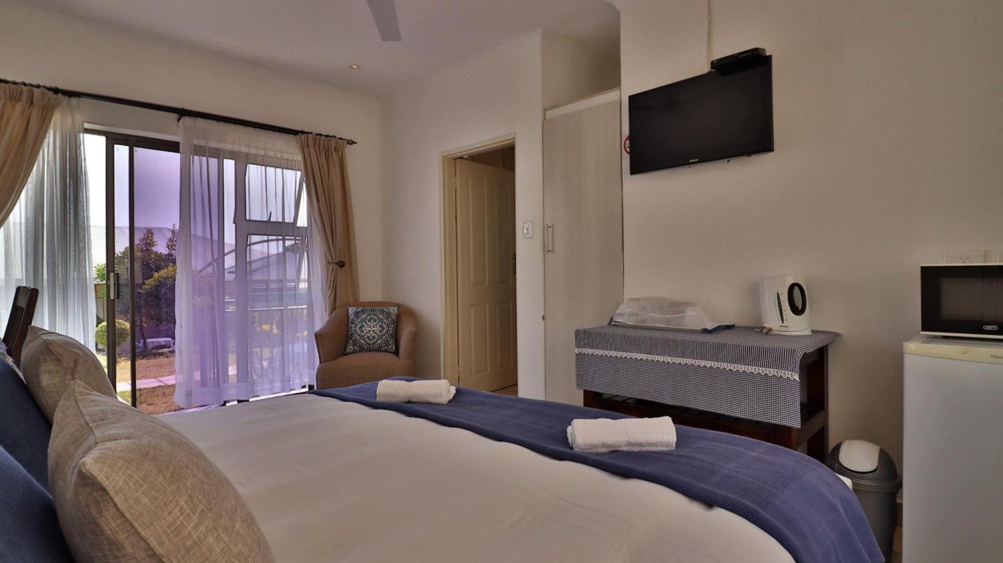 Guest House Mamma Mia Mbombela ภายนอก รูปภาพ