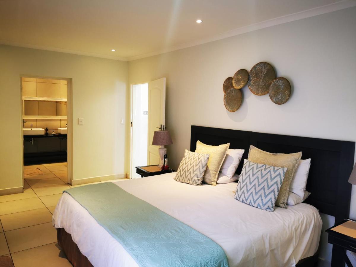 Guest House Mamma Mia Mbombela ภายนอก รูปภาพ