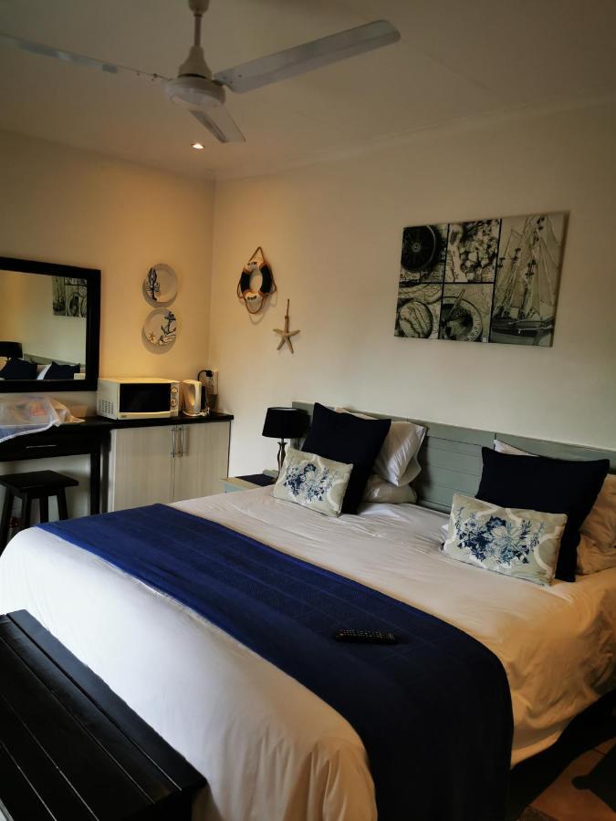Guest House Mamma Mia Mbombela ภายนอก รูปภาพ